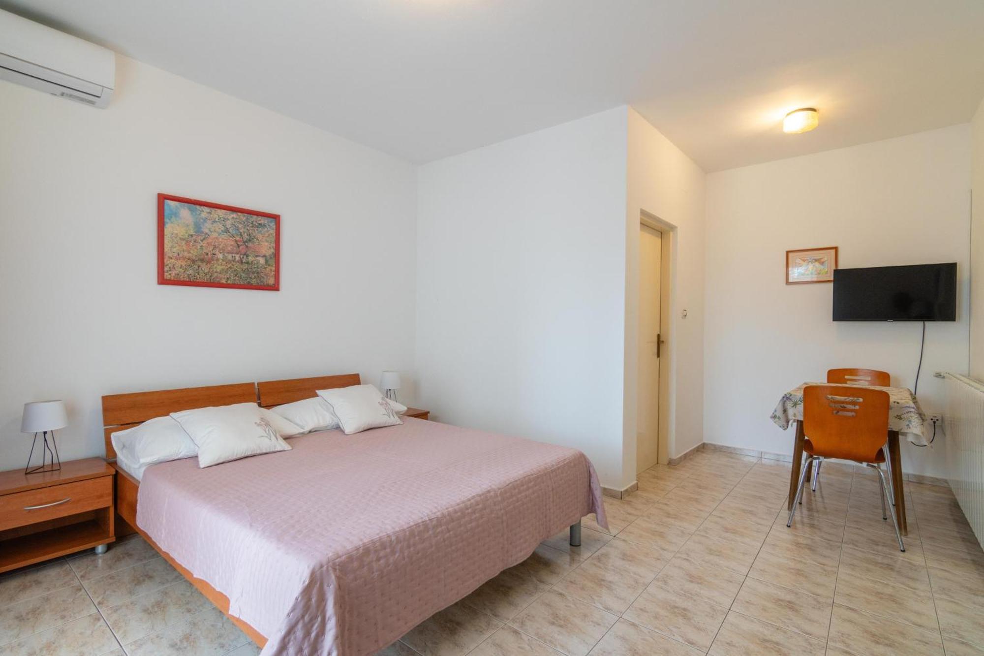 Apartments With A Parking Space Mandre, Pag - 18748 Kolan Εξωτερικό φωτογραφία