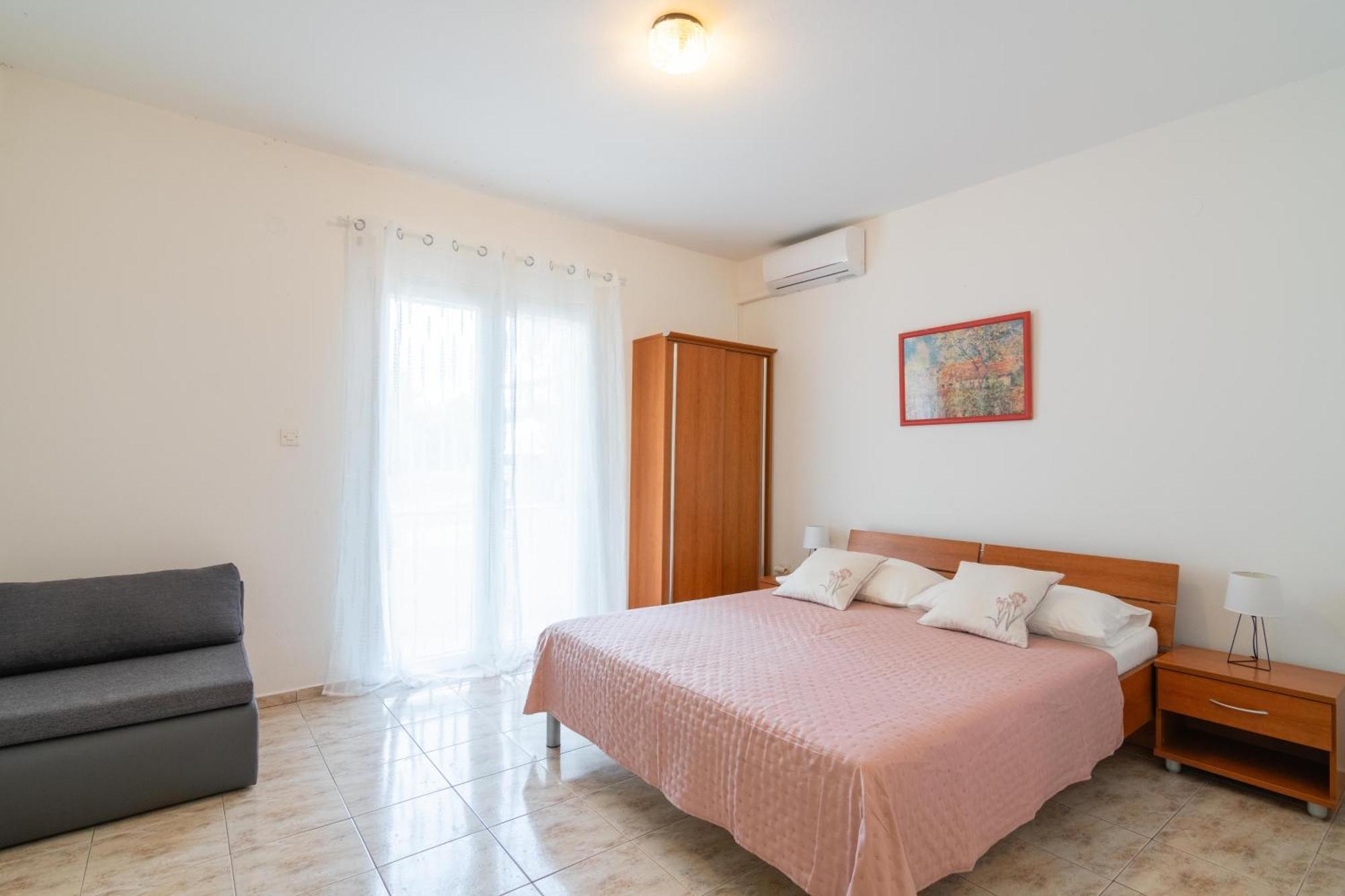Apartments With A Parking Space Mandre, Pag - 18748 Kolan Εξωτερικό φωτογραφία