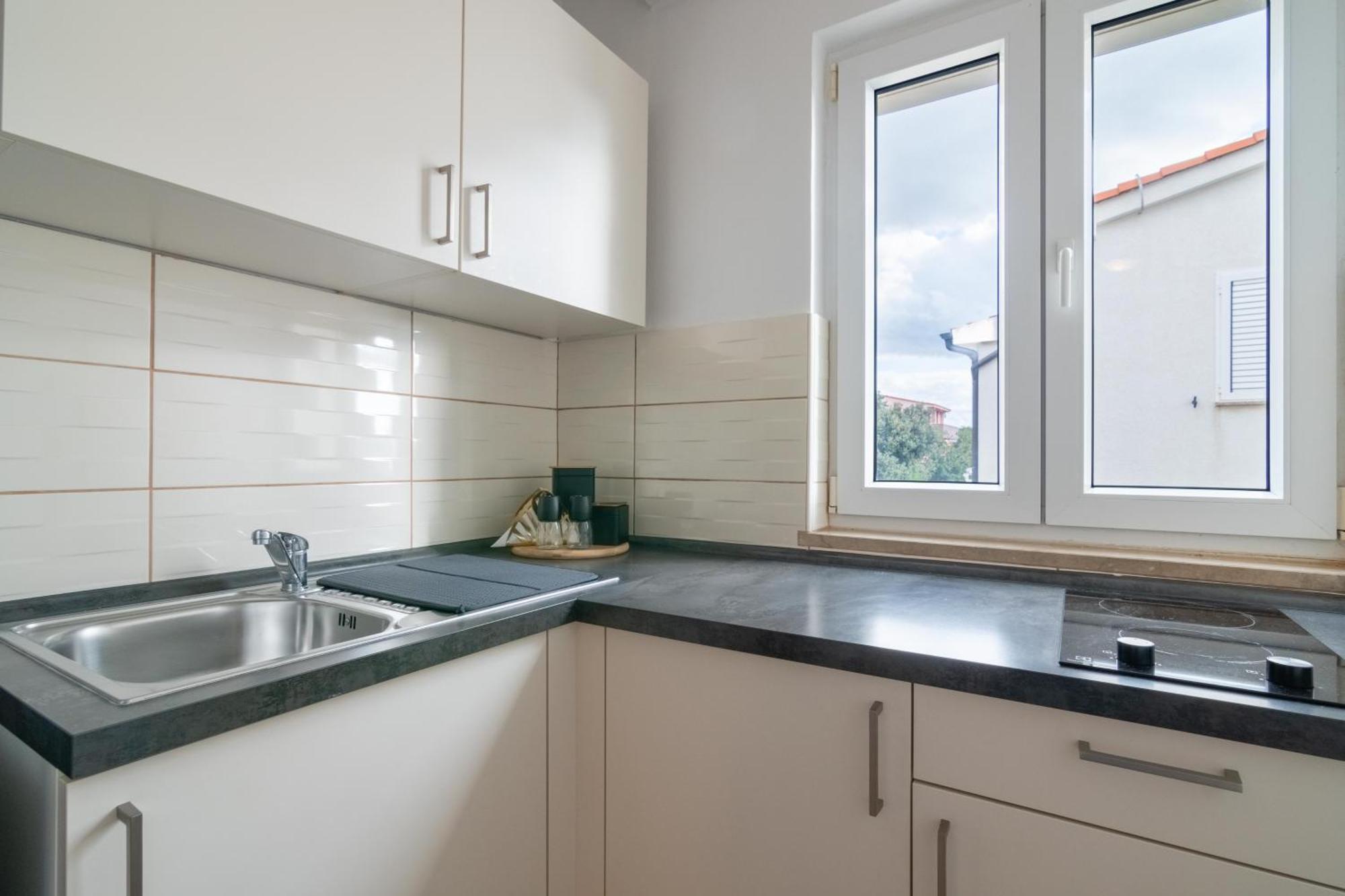 Apartments With A Parking Space Mandre, Pag - 18748 Kolan Δωμάτιο φωτογραφία